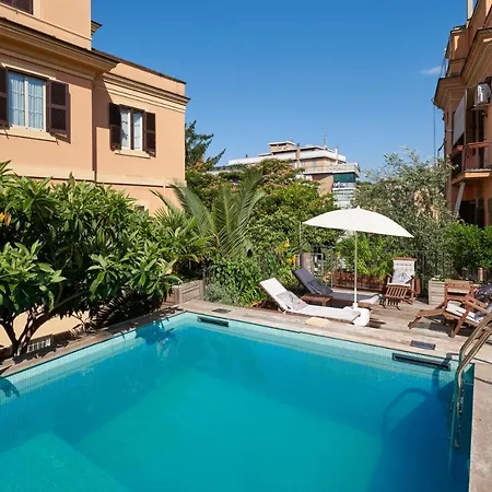 Palm Gallery Garden House 3*
